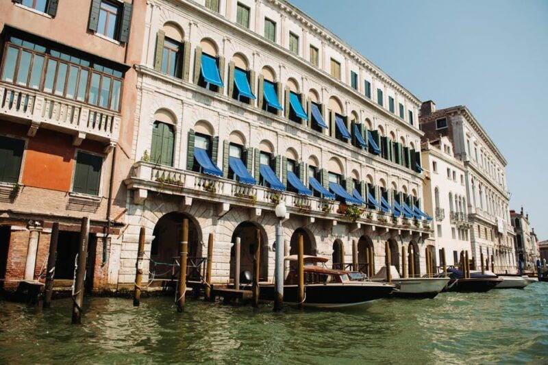 Venice: Grand Canal by Boat With Expert Guide - Good To Know
