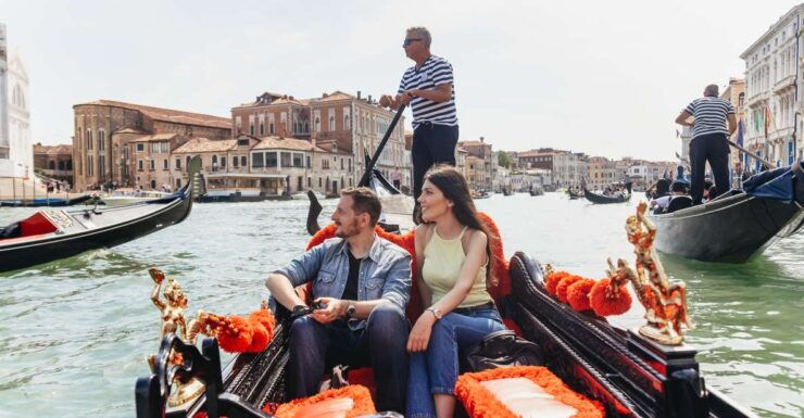 Venice: Grand Canal Gondola Ride With App Commentary - Activity Details