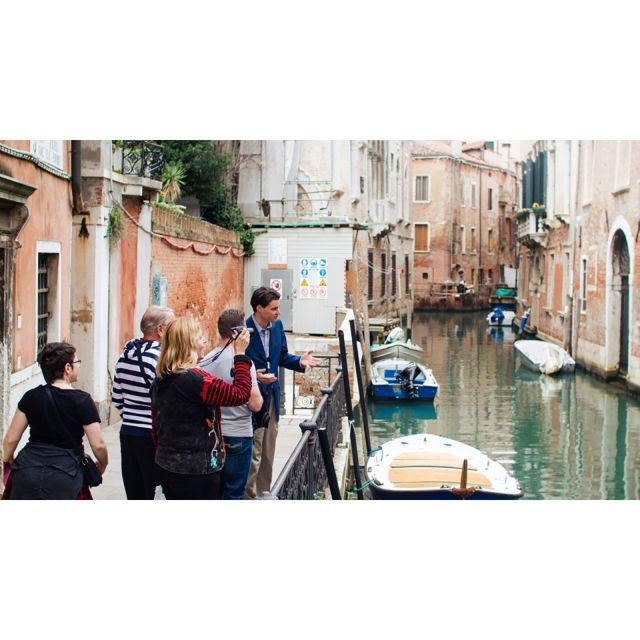 Venice: Guided City Walking Tour With Gondola Ride - Tour Details