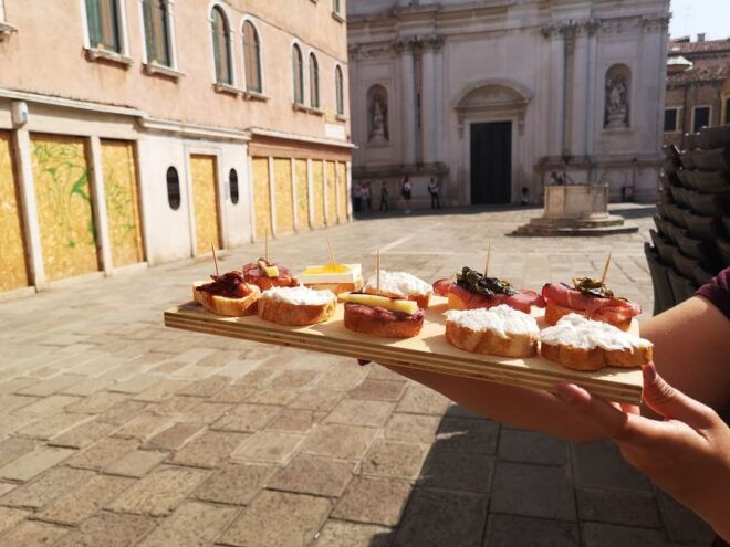 Venice: Guided Ghetto Tour by Night, Food Tastings & Spritz - The Sum Up