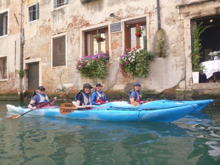 Venice: Hidden Canal Gems Kayak Tour With Certified Guide - Customer Experiences and Reviews