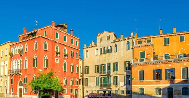 Venice Highlights: The Theft Outdoor Escape Game - Inclusions and Requirements