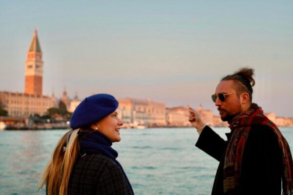 Venice Historic Walk: the City, Architecture, Traditions - Engage With Local Traditions