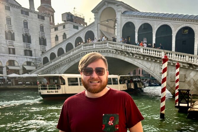 Venice in A Day: St Marks Basilica, Doges Palace & Gondola Ride - Skip-the-line Access