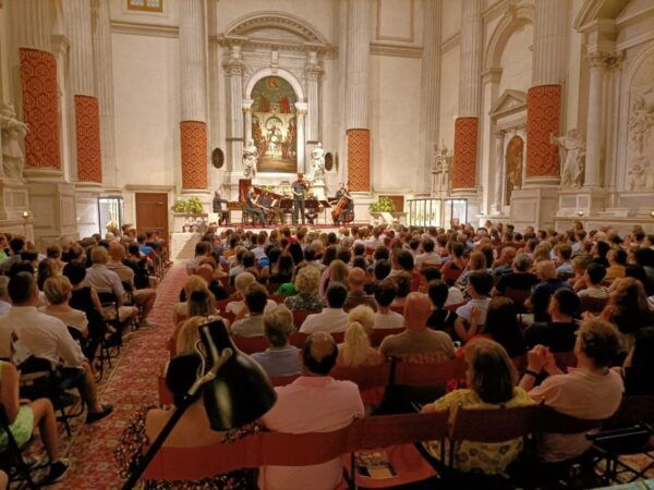 Venice: Interpreti Veneziani Concert at Church of San Vidal - Additional Recommendations