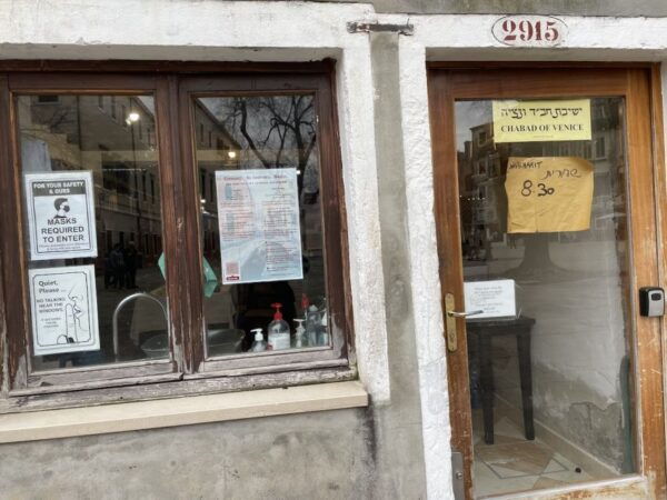 Venice: Jewish Ghetto Walking Tour and Synagogue Tour Option - Common Questions