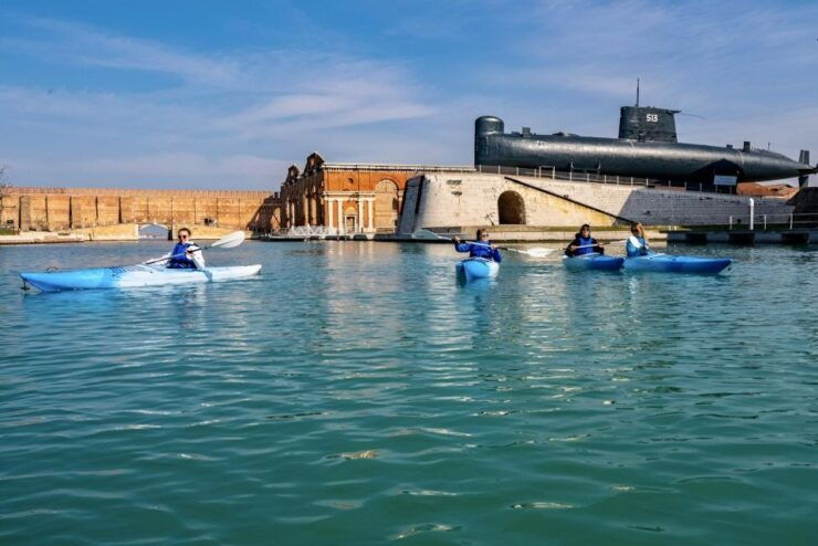 Venice Kayak Class for Beginners: First Water Training - Good To Know