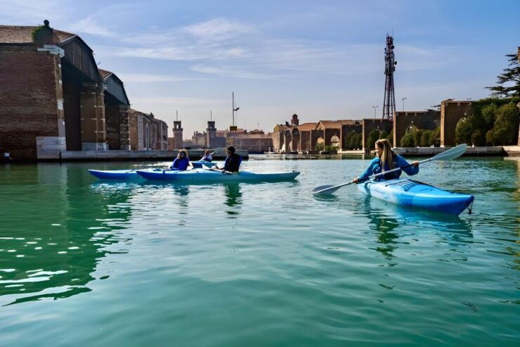 Venice Kayak Class for Beginners: First Water Training - Activity Details
