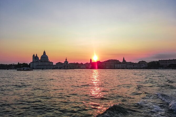 Venice Lagoon Private Boat Tour With Prosecco Aperitif - Good To Know