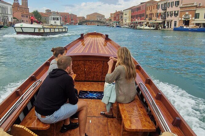 Venice Lagoon Tour with Historic Venetian Boat - An Introductory Look at This Venice Experience