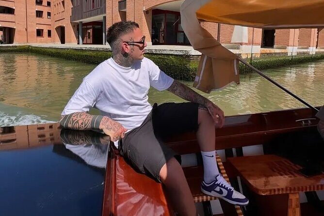 Venice Lagoon Tour with Historic Venetian Boat - Itinerary Breakdown and What to Expect