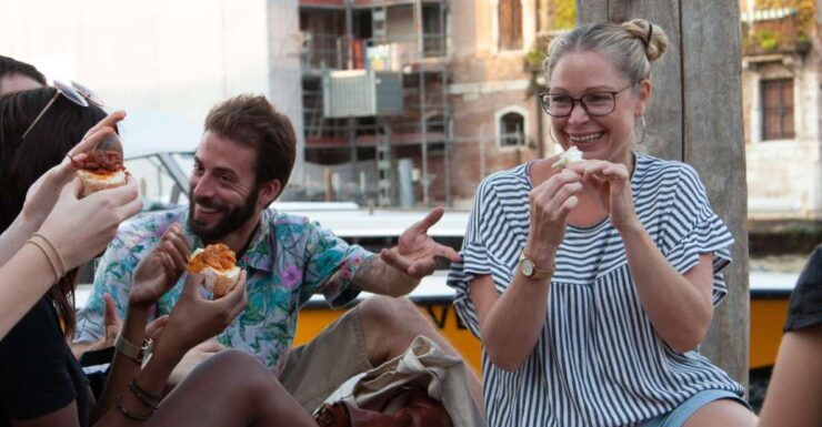 Venice: Local Secrets of Venice Tapas & Wine Walking Tour - Tour Duration and Cancellation Policy