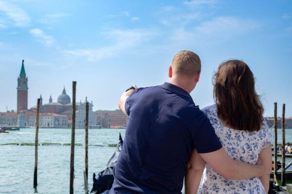 Venice: Memories in Pictures - Booking Process