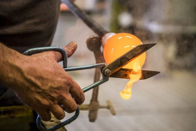 Venice: Murano and Burano Half-Day Lagoon Trip - Differentiate Between Various Artisans and Brands