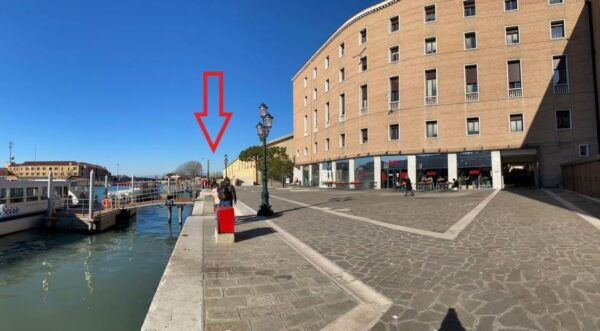 Venice: Murano and Burano Half-Day Lagoon Trip - Common Questions