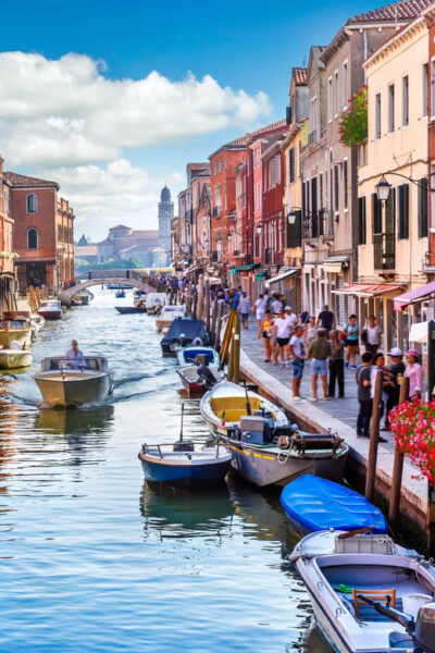 Venice: Murano and Burano Private Tour With Boat Transfers - Discovering Buranos Culture