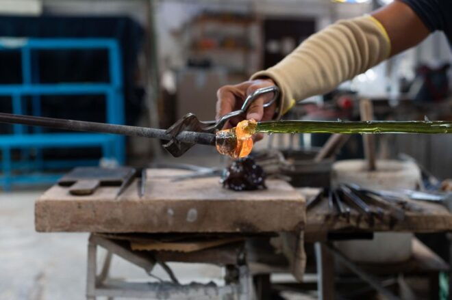 Venice: Murano Glass-Blowing Demo and Workshop - Full Description
