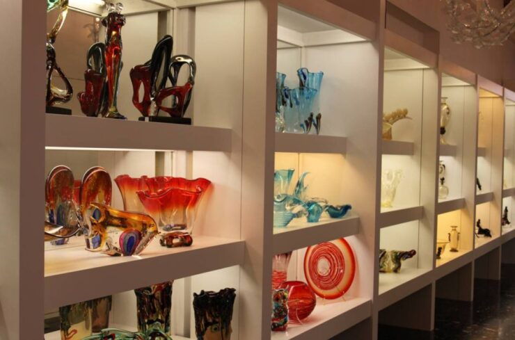 Venice: Murano Island and Glass Factory Private Guided Tour - Take a Water Taxi to Murano Island