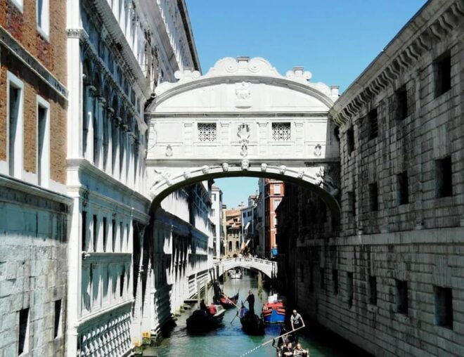 Venice Must-See: St.Marks Basilica, Doges Palace & Gondola - Doges Palace Experience