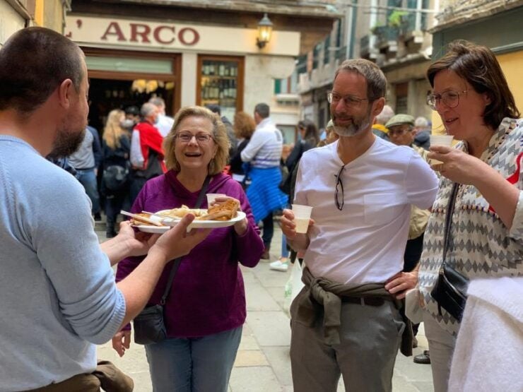 Venice Old Taverns and Rialto Market Food Adventure - Tour Details