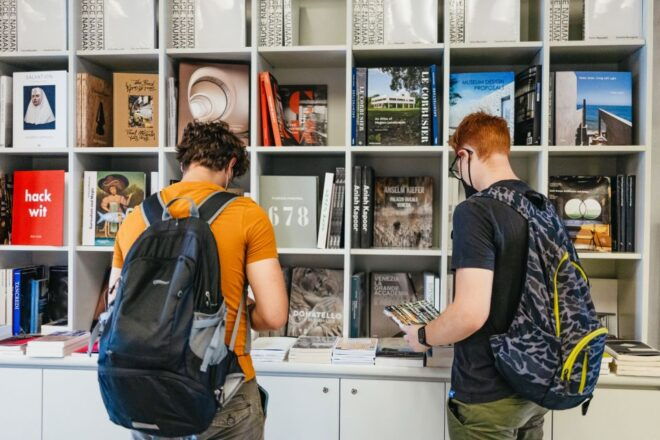 Venice: Palazzo Grassi and Punta Della Dogana Entry Ticket - Participant and Date Selection