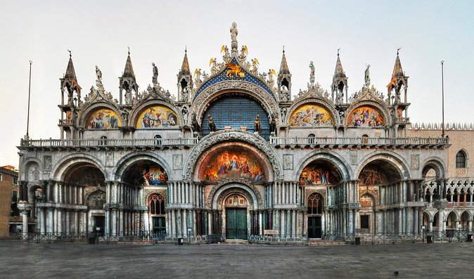Venice Personalized Private Walking Tour With Official Tour Guide - Pricing and Booking Details