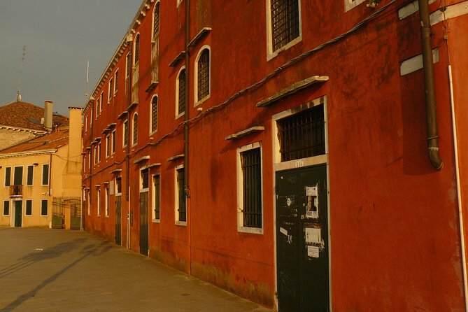 Venice Photography Walking Tour With Private Guide - Vinnies Expertise and Photography Skills