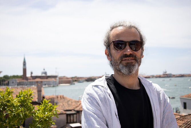 Venice Portrait Photoshoot - Making Memories - Booking Your Venice Portrait Photoshoot