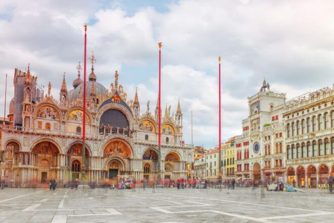 Venice: Private Architecture Tour With a Local Expert - Cancellation Policy and Booking Details