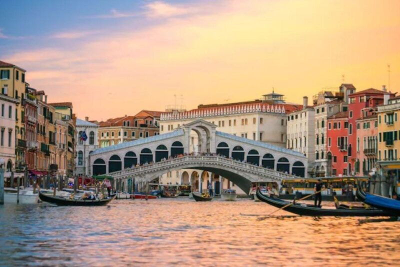 Venice: Private City Hidden Gems and Local Hotspots Tour - Venice: Private City Hidden Gems and Local Hotspots Tour