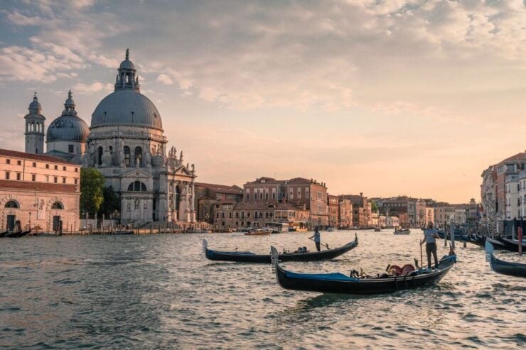 Venice: Private Custom Tour With a Local Guide - Booking Details
