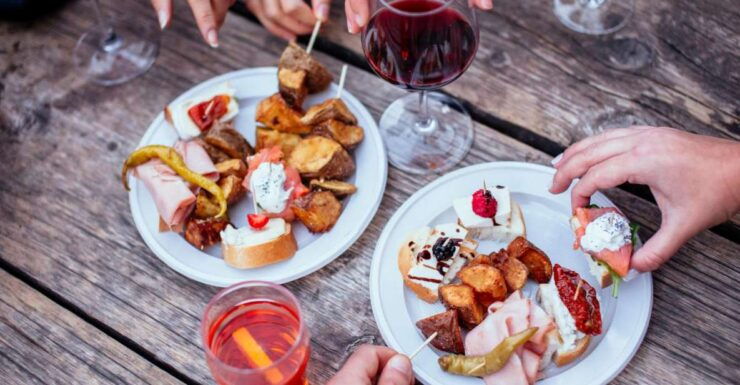 Venice: Private Evening Tour W/ Drinks & Bites in Cannaregio - Activity Details