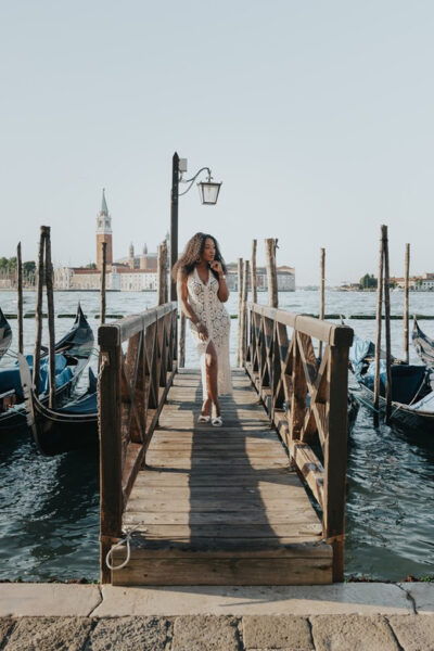 Venice: Private Photoshoot With Professional Photographer - Customer Experiences