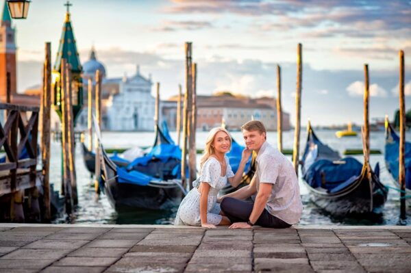Venice: Private Professional Photo Shoot Experience. - Best Times for a Photo Shoot