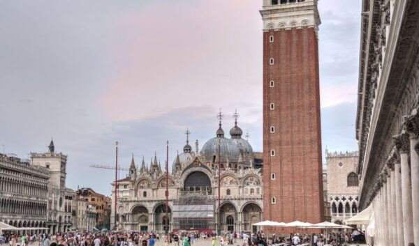 Venice: Private Sightseeing Guided Walking Tour - Frequently Asked Questions