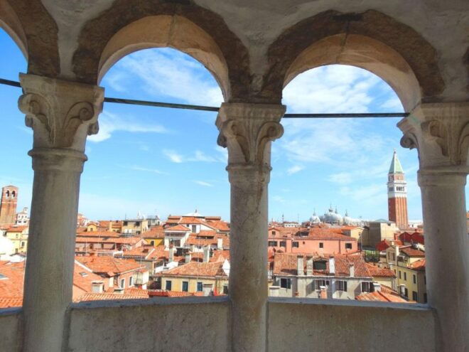 Venice Private Tour: History, Art and Unique Atmosphere - Meeting Point