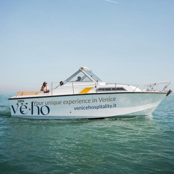 Venice Private Tour: Murano and Burano With Guide - Why Choose a Private Tour
