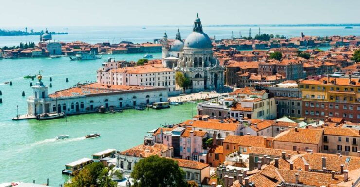 Venice: Private Walking Tour, Doges Palace and Gondola Ride - Good To Know