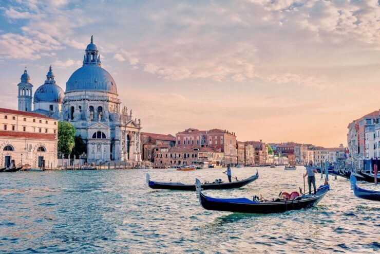 Venice: Private Walking Tour With Optional Gondola Ride - Tour Details
