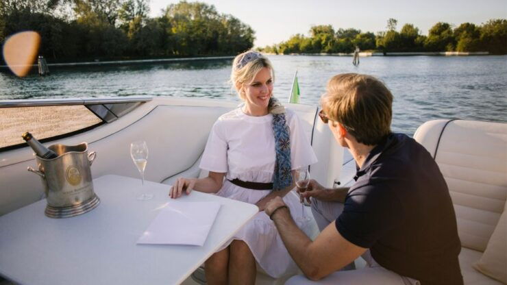 Venice: Private Yacht Tour and Glass Blowing Demonstration - Tour Details