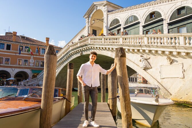 Venice: Professional Photoshoot at the Rialto Bridge - Inclusions