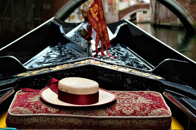 Venice: Romantic Sunset Shared Gondola Ride - Meeting Point