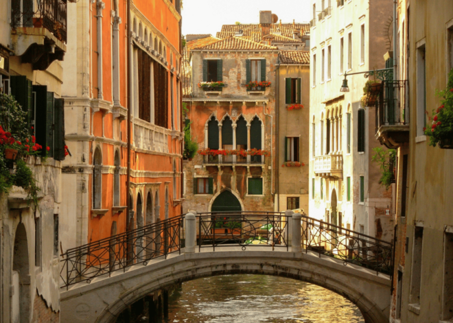 Venice: Rooftop Prosecco Aperitif in San Marco - Customer Feedback and Reviews