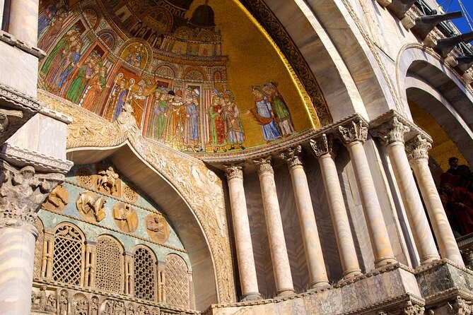 Venice Saint Marks Basilica and Gondola Tour in the Afternoon - Gondola Ride Details