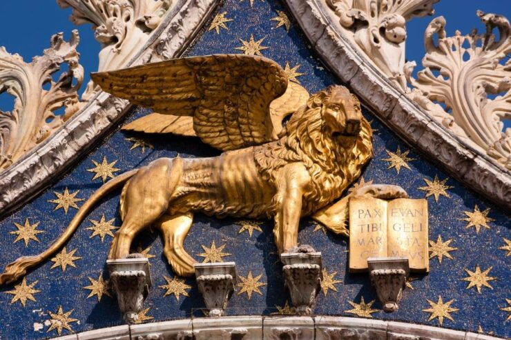 Venice: Saint Marks Basilica, Crypt and Burial Places - Tour Details