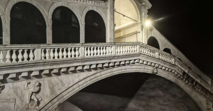 Venice: Saint Marks Basilica Private Tour at Night - Booking Information