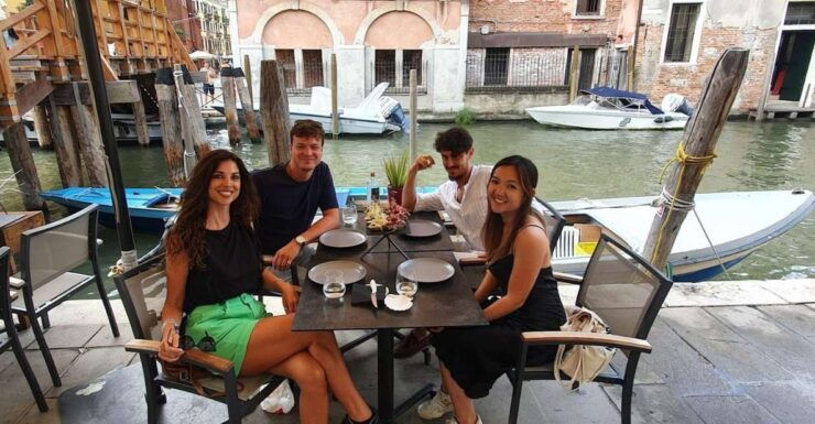 Venice Secret Food Tour With Drink Upgrades - Tour Duration and Guide Information