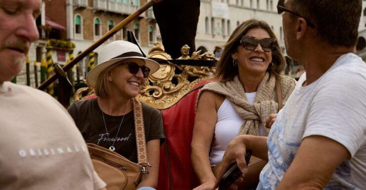 Venice: Semi Private Walking Tour With Gondola Ride & Spritz - Activity Details