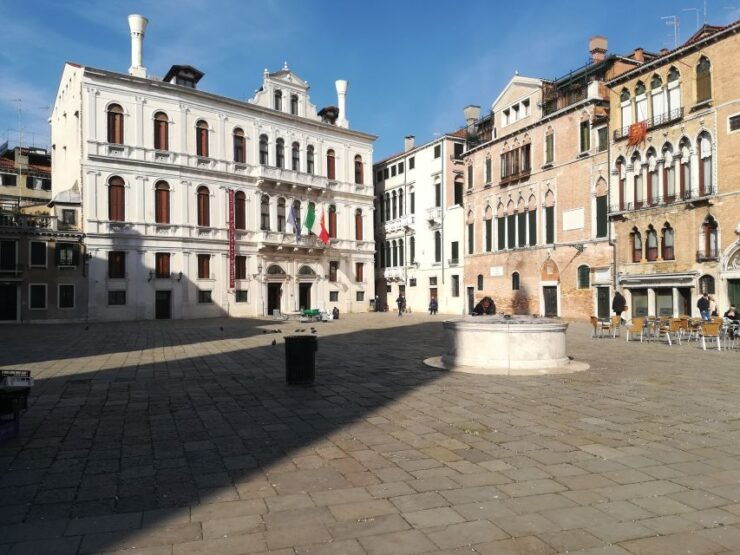 Venice: Sightseeing Tour With a Local Guide - Experience Highlights