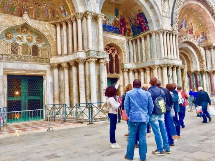 Venice: Skip-the-Line Doge's Palace & Basilica Walking Tour - Meeting Point & Important Information